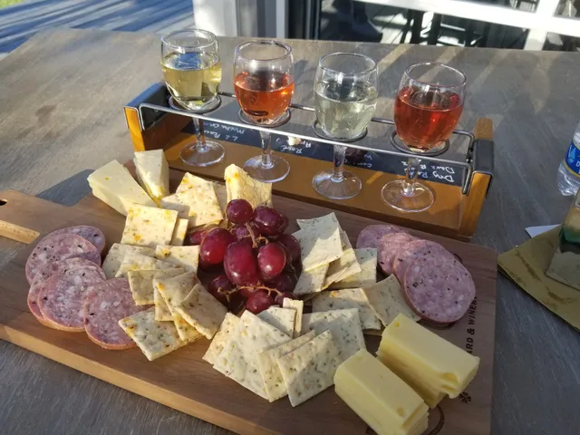 Lucky Vines Vineyard & Winery