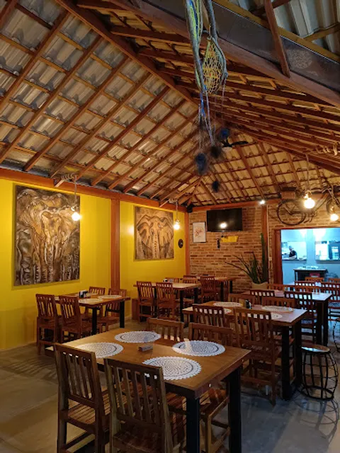 Chandelle Lounge Bar