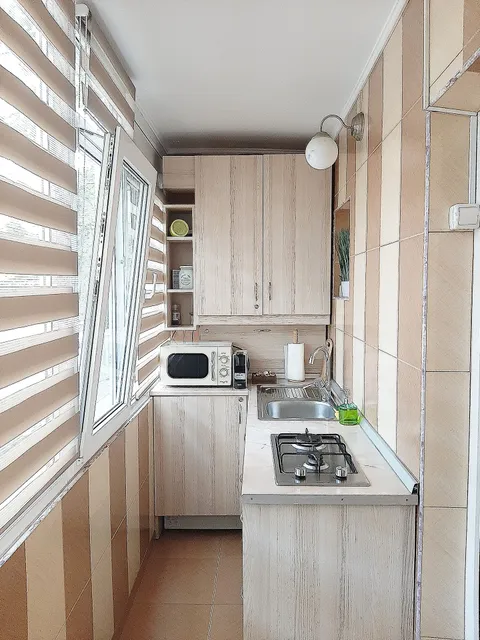 Apartament Cezar Faleza-Nord Constanta langa plaja Reyna