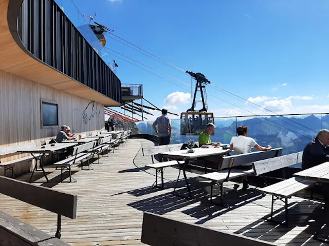Nebelhorn-Gipfelhütte Restaurant