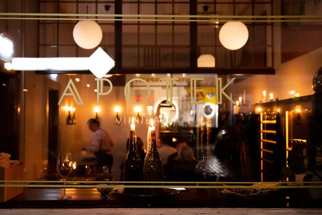 Viinibaari Apotek / Wine Bar Apotek