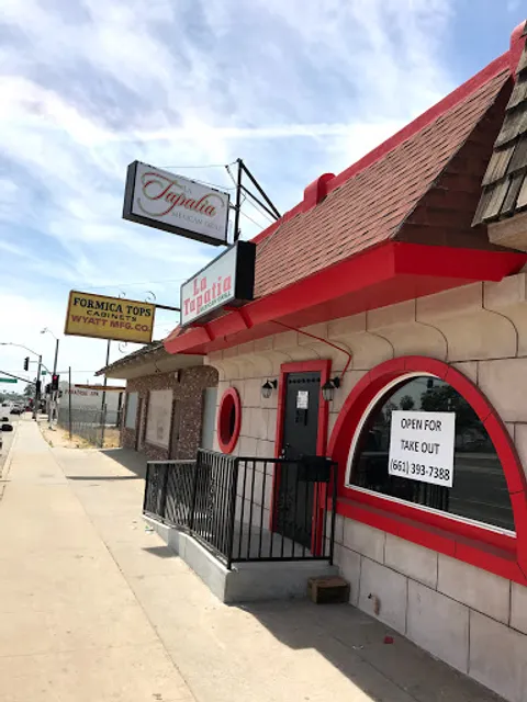 La Tapatia Mexican Grill