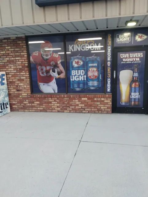 Cave Divers South Liquor