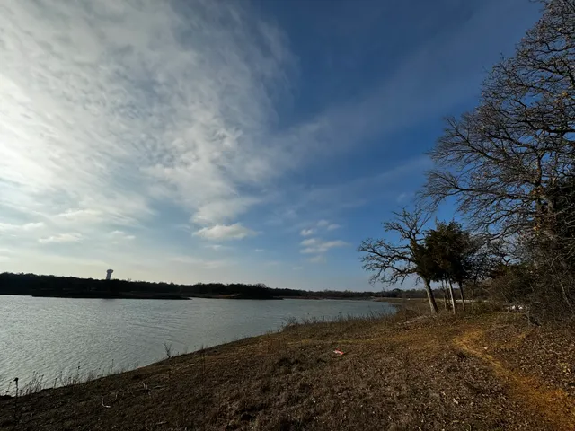 Horseshoe Trail Bench - Snakey Ln.