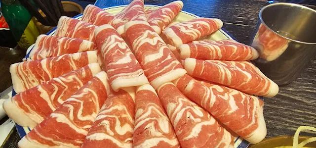 Yu Wei Xiao Yu Hot Pot Qingdao Head Store