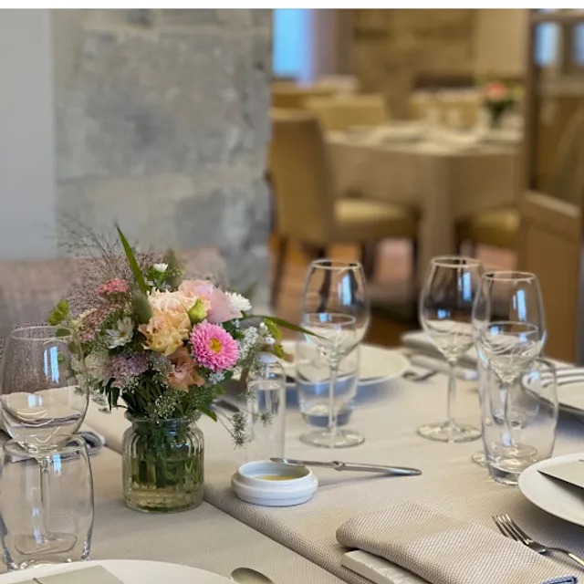 Le Roscanvec: Restaurant, Chambres Room Seminar