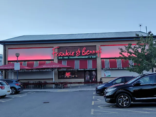 Frankie & Benny's