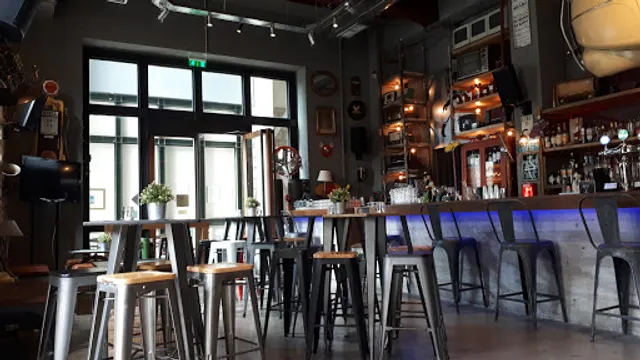 Cabrio Bar Drinks & more