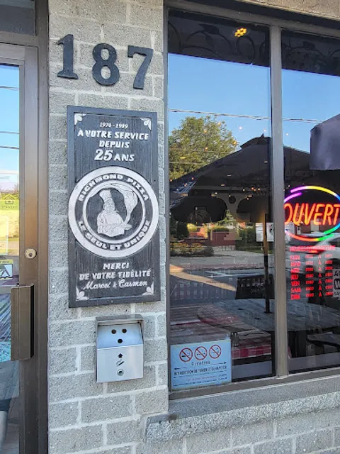 Restaurant Richmond Pizza