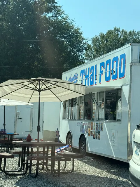 Chinese and Thai cuisine searcy