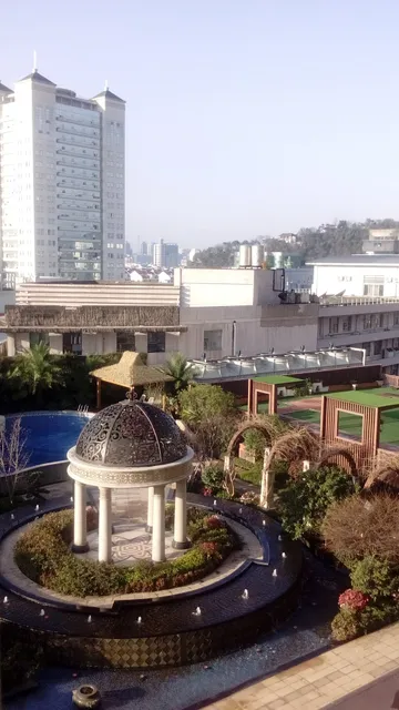 Baiyunshan Park （West Gate）