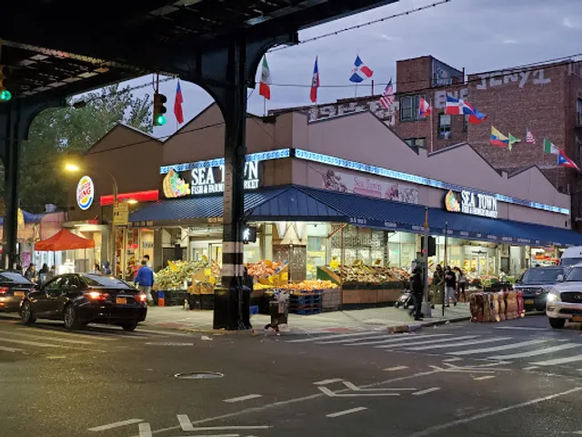 Sea Town Fish & Farmers Market