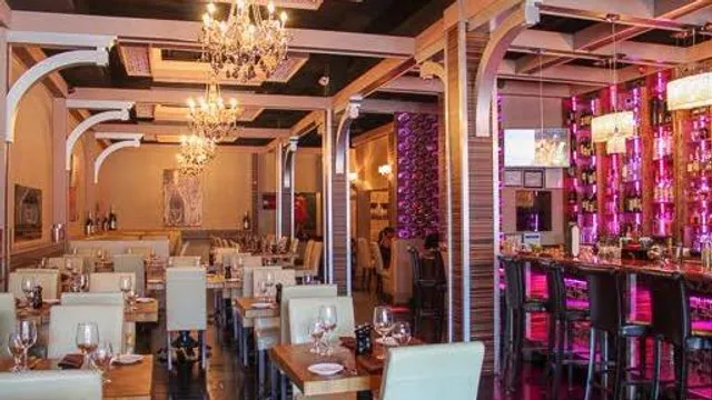 IMC Restaurant & Bar