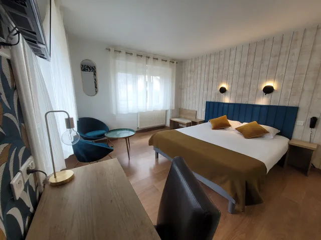 Brit Hotel des Halles Concarneau