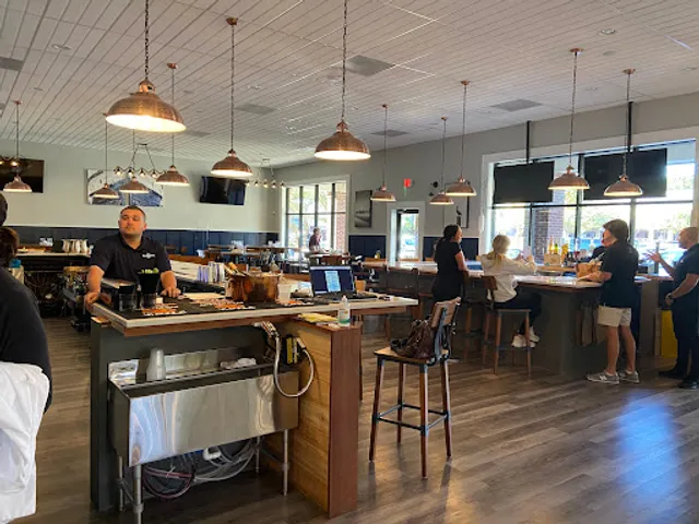 Belle Station Sports Bar & Grill