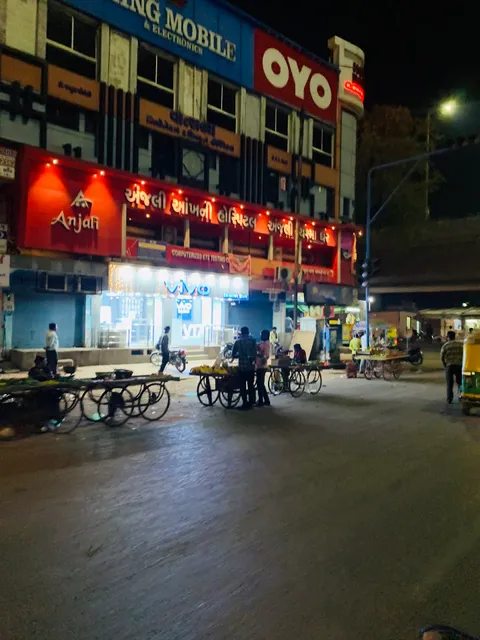 SPOT ON 22403 Hotel Rolex