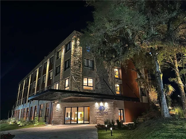 DoubleTree by Hilton Caracol Canela