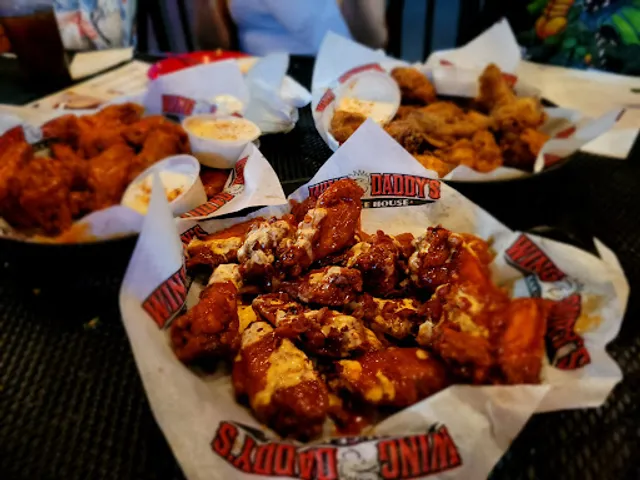 Wing Daddy's Sauce House