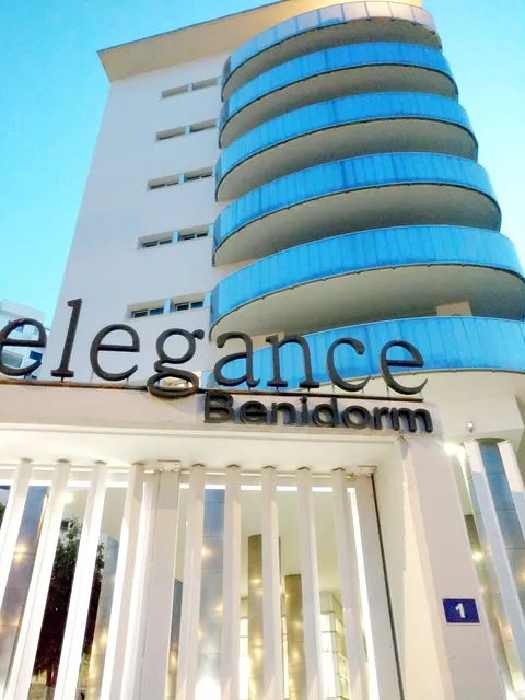 elegance 102 Benidorm