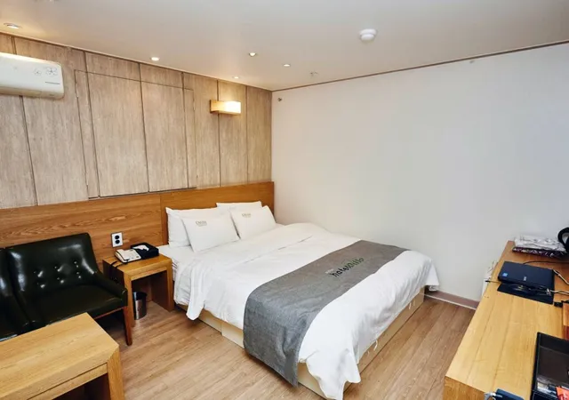 Stylish Hotel Ditto Sinchon