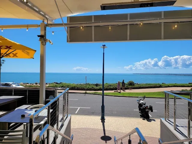 The Bayswater Bar and Grill