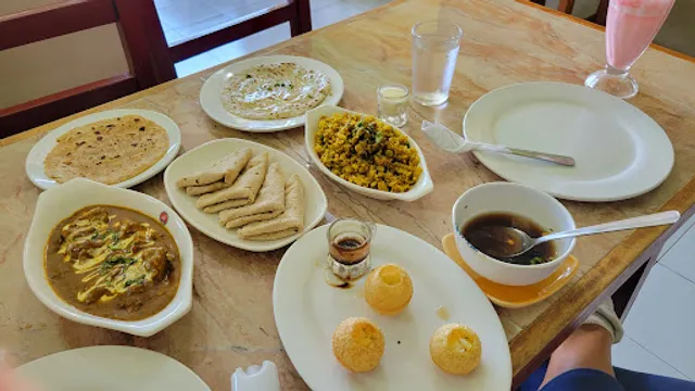 Samosa Filipino & Indian Cusine