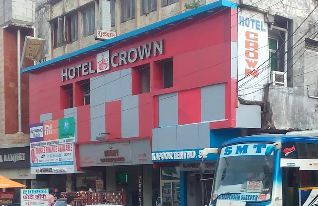 Hotel Crown