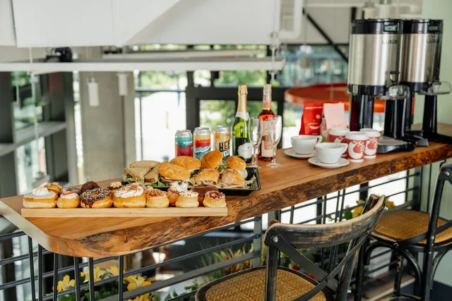 Good Company Doughnuts & Cafe - Penn Quarter