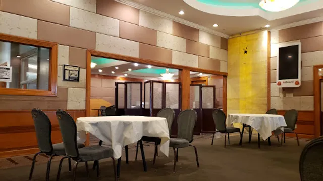 Asian Pearl Seafood Restaurant