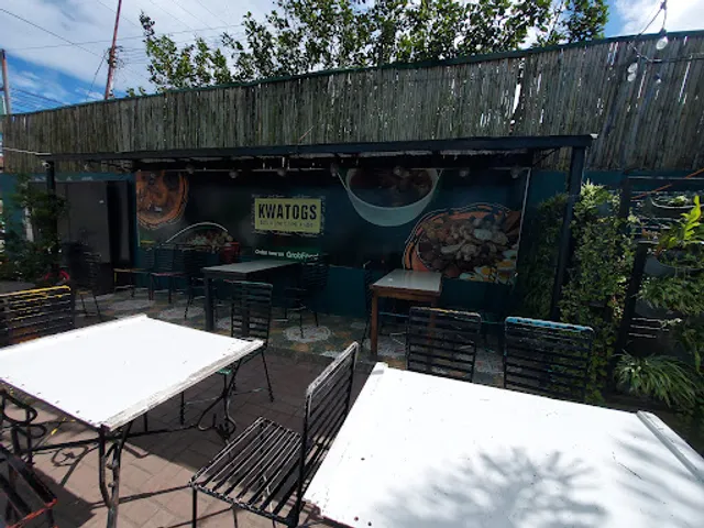 Kwatogs Lipa Lomi House Inosluban Branch