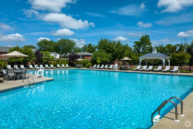 New Jersey Pool Management