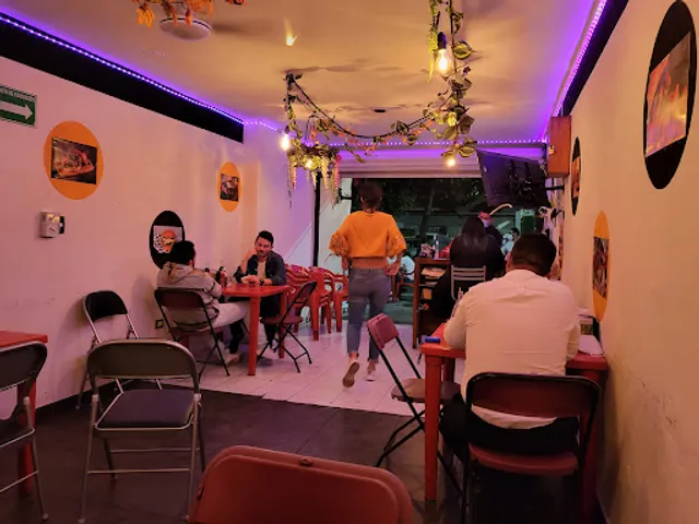 Buffalo Grill - Urban Food