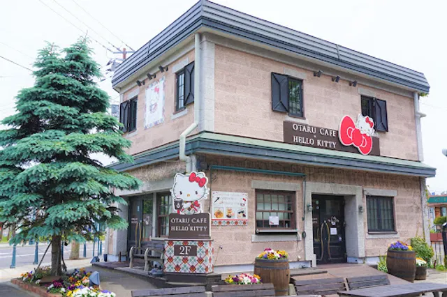 Otaru Cafe x Hello Kitty