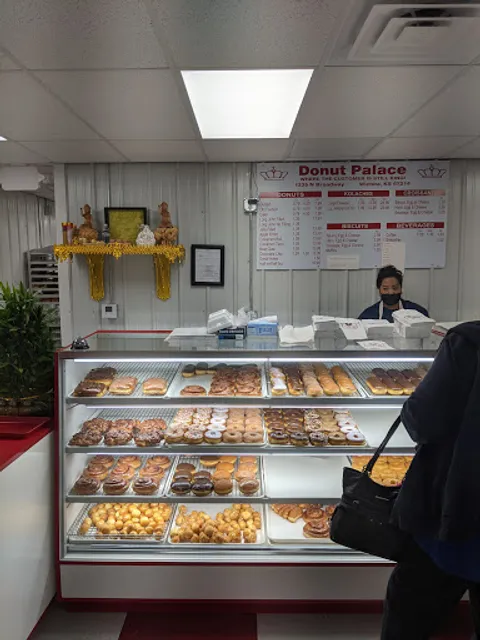 Donut Palace