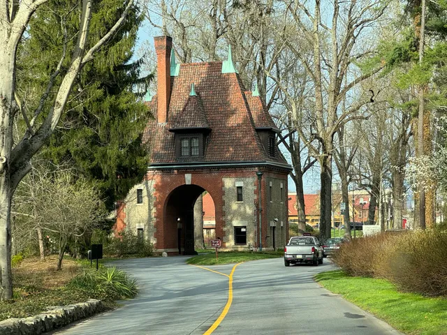 Biltmore Gate House Shop