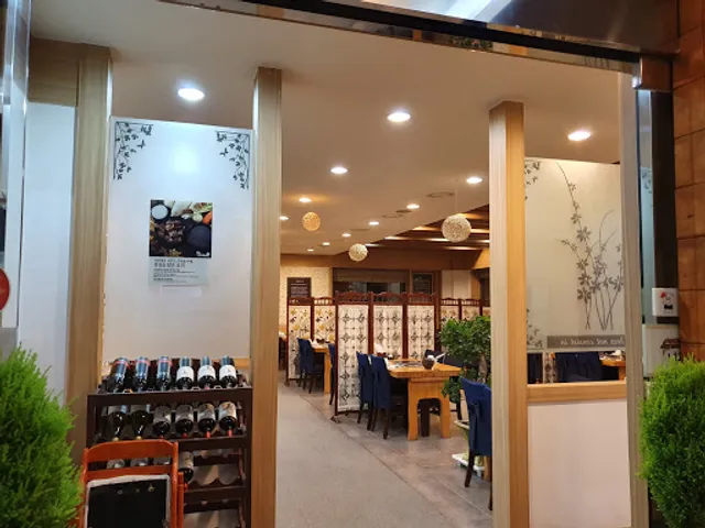 너와집백합샤브샤브 백현점