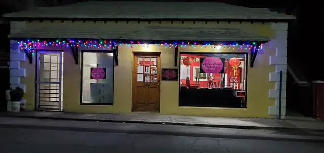 Wong's Golden Dragon