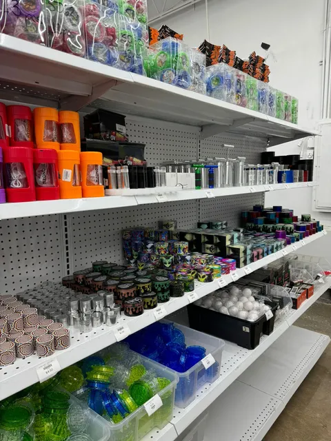 Orlando Novelty - Smoke Shop Wholesaler & Distributor (B2B Only)