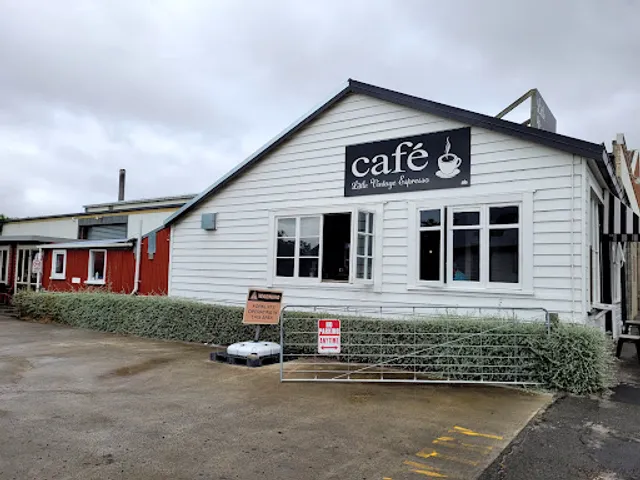 Little Vintage Espresso Café