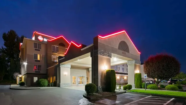 Best Western Plus Mountain View Auburn Inn