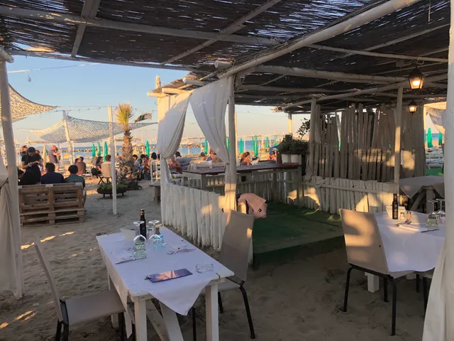 Jamaica Beach Bar Restaurant