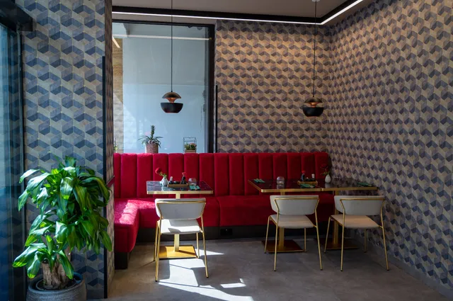 Makani Korean Bowls & Rolls