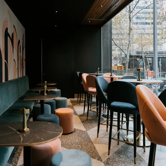 The Valiant Cocktail Bar