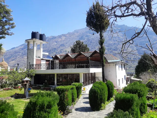 OYO 29436 Anand Cottages