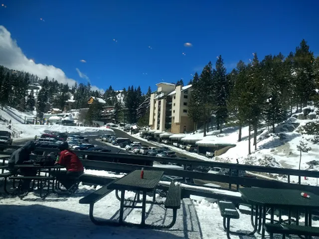 Heavenly Sports - Stagecoach Lodge