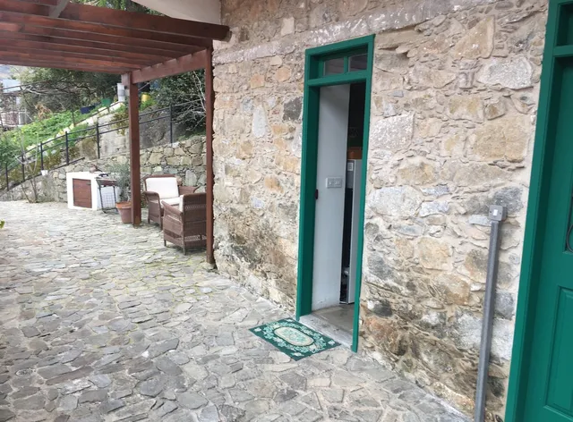 Anastou's Traditional House