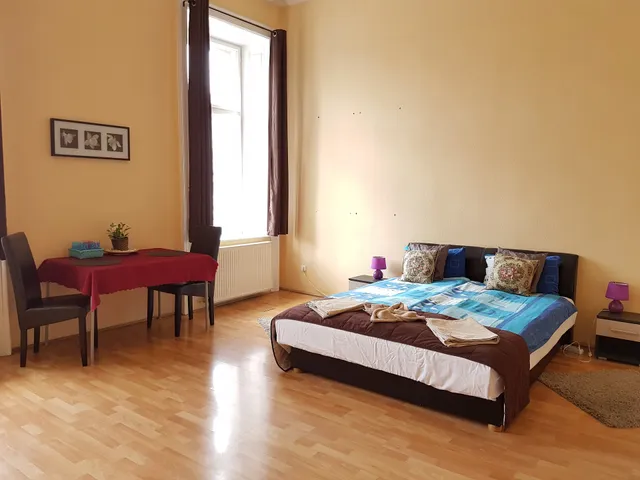 Ho-Bi Oktogon Room & Apartment