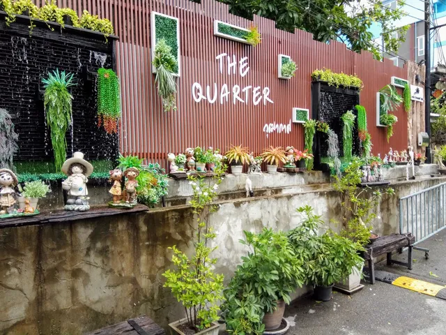 The Quarter Wutthakat