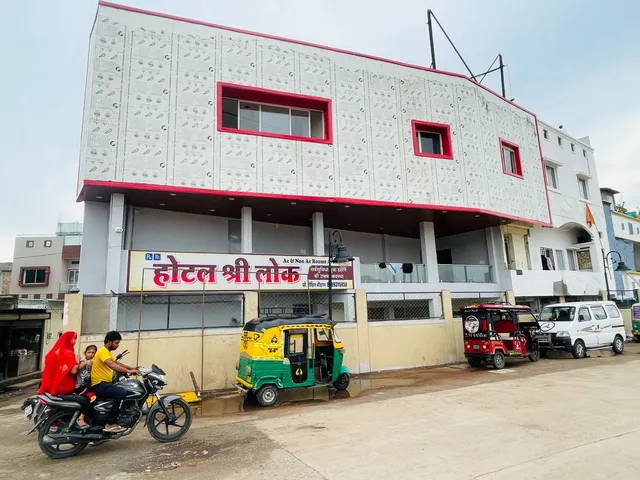 Hotel Shree Lok