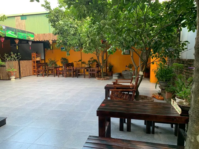 The Alley Tam Coc (Coffee, Matcha, Smoothie bolw, Salad, Vegan, Food and Drinks).